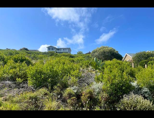 1,020M² VACANT LAND FOR SALE IN DANA BAY